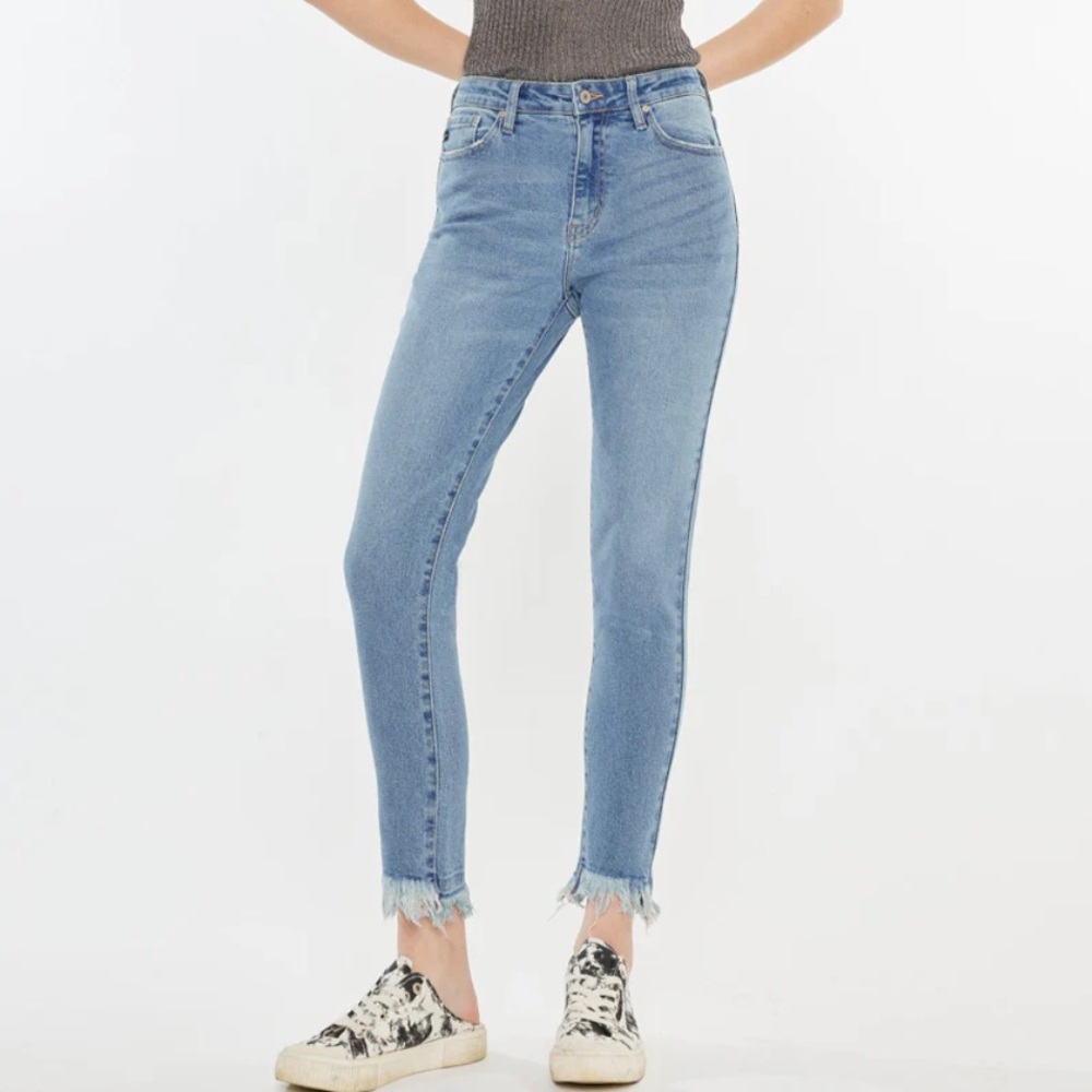 KanCan Mae High Rise Classic Skinny Slim Straight Leg Frayed Raw Hem Ankle Jeans